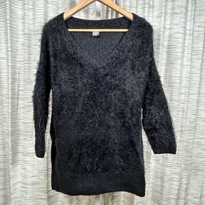 Venus Sweater Black Womens XL Eyelash Knit V-Neck Fuzzy Pullover EUC